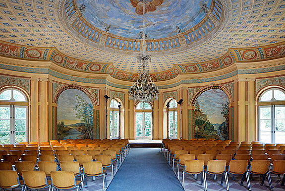 Bild: Festsaal (Speisesaal)
