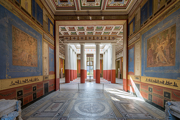 Bild: Pompejanum, Blick Richtung Atrium