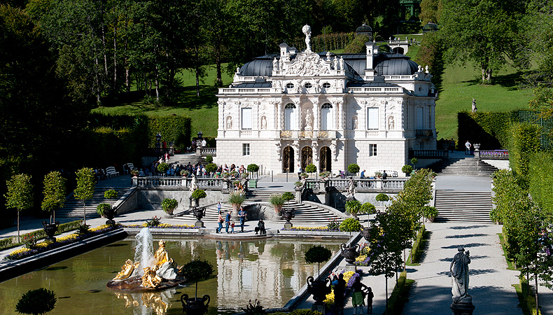 externer Link zu www.schlosslinderhof.de