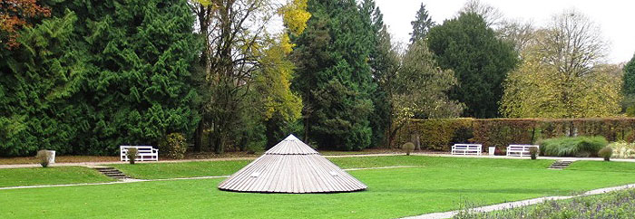 Bild: Brunneneinhausung